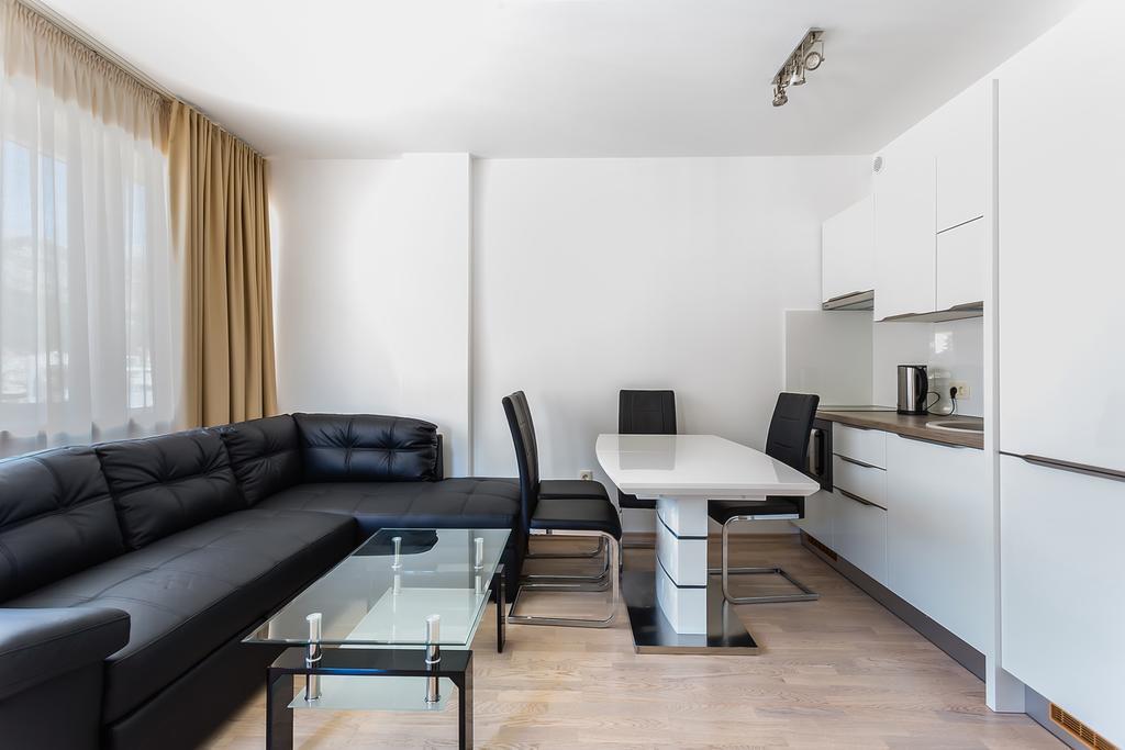 Primus Apartments Impera Budva Kültér fotó