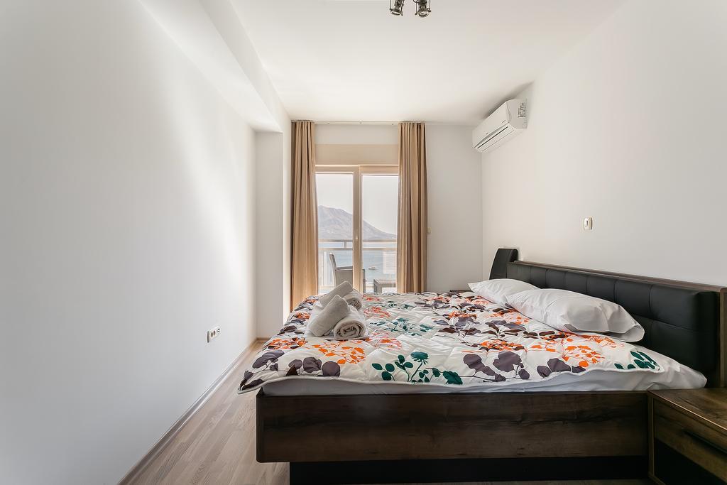 Primus Apartments Impera Budva Kültér fotó