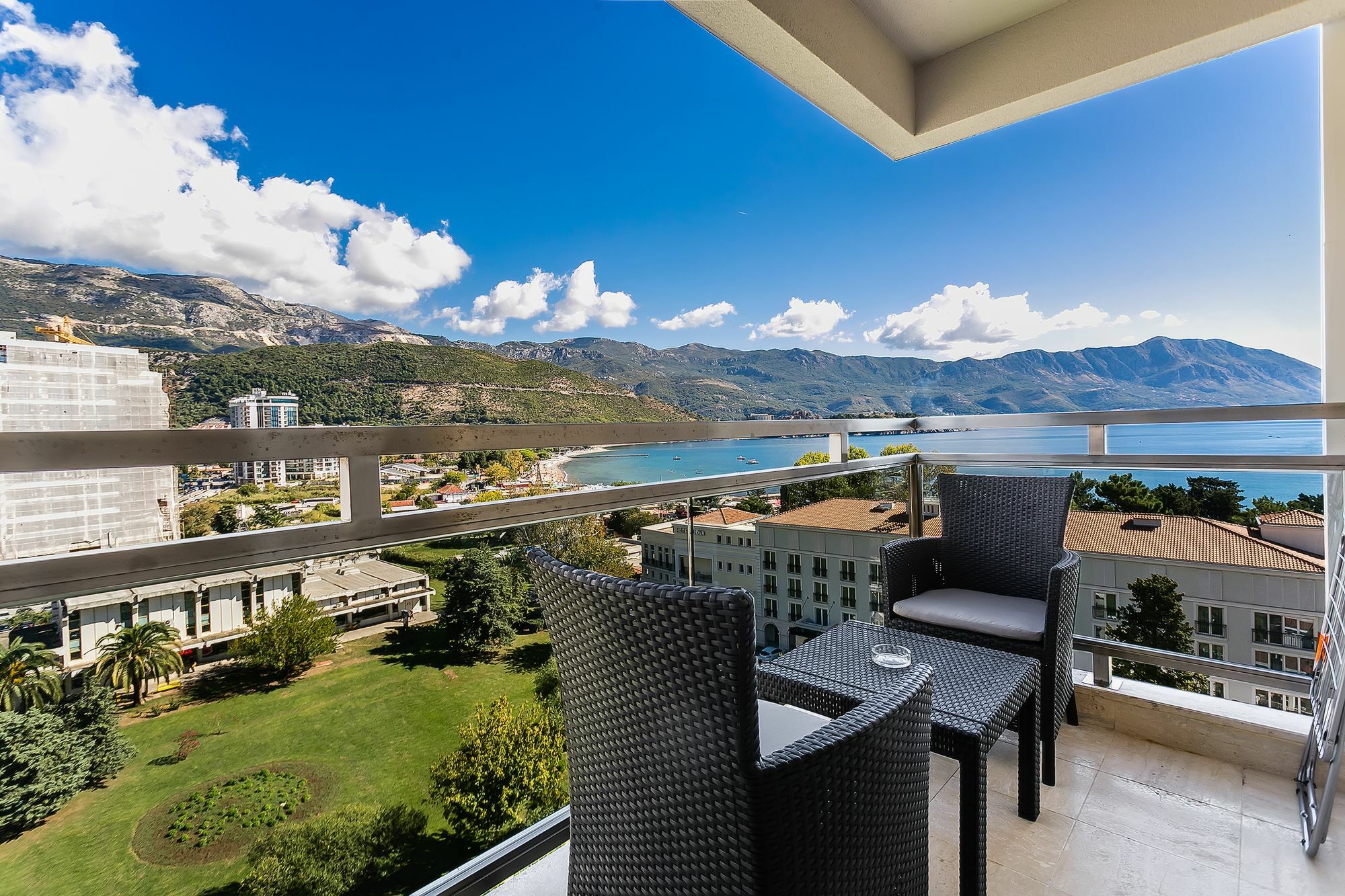 Primus Apartments Impera Budva Kültér fotó
